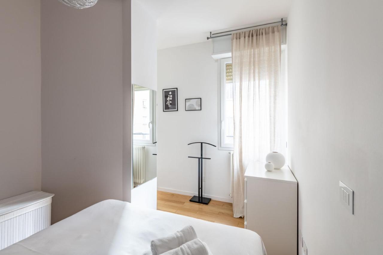 Easylife - Sofisticato Monolocale Con Terrazzino Nel Cuore Di Porta Venezia 밀라노 외부 사진